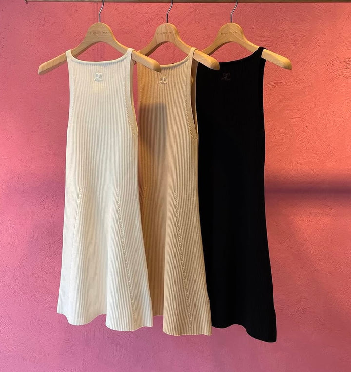Robe Courr*ges
