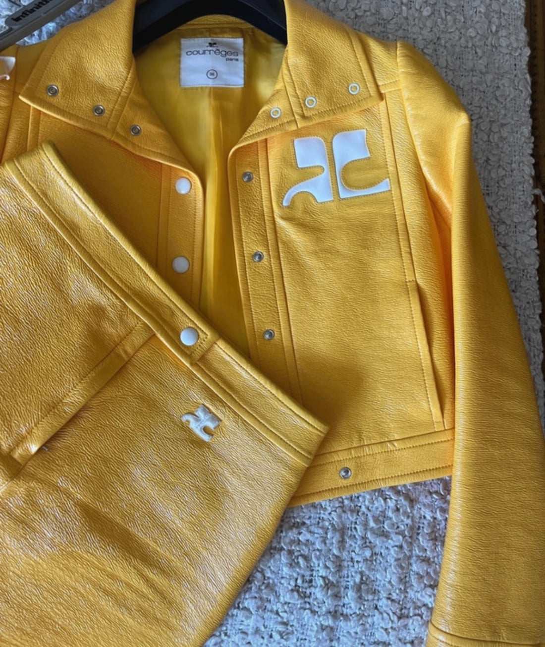 Vestes Courr*ges