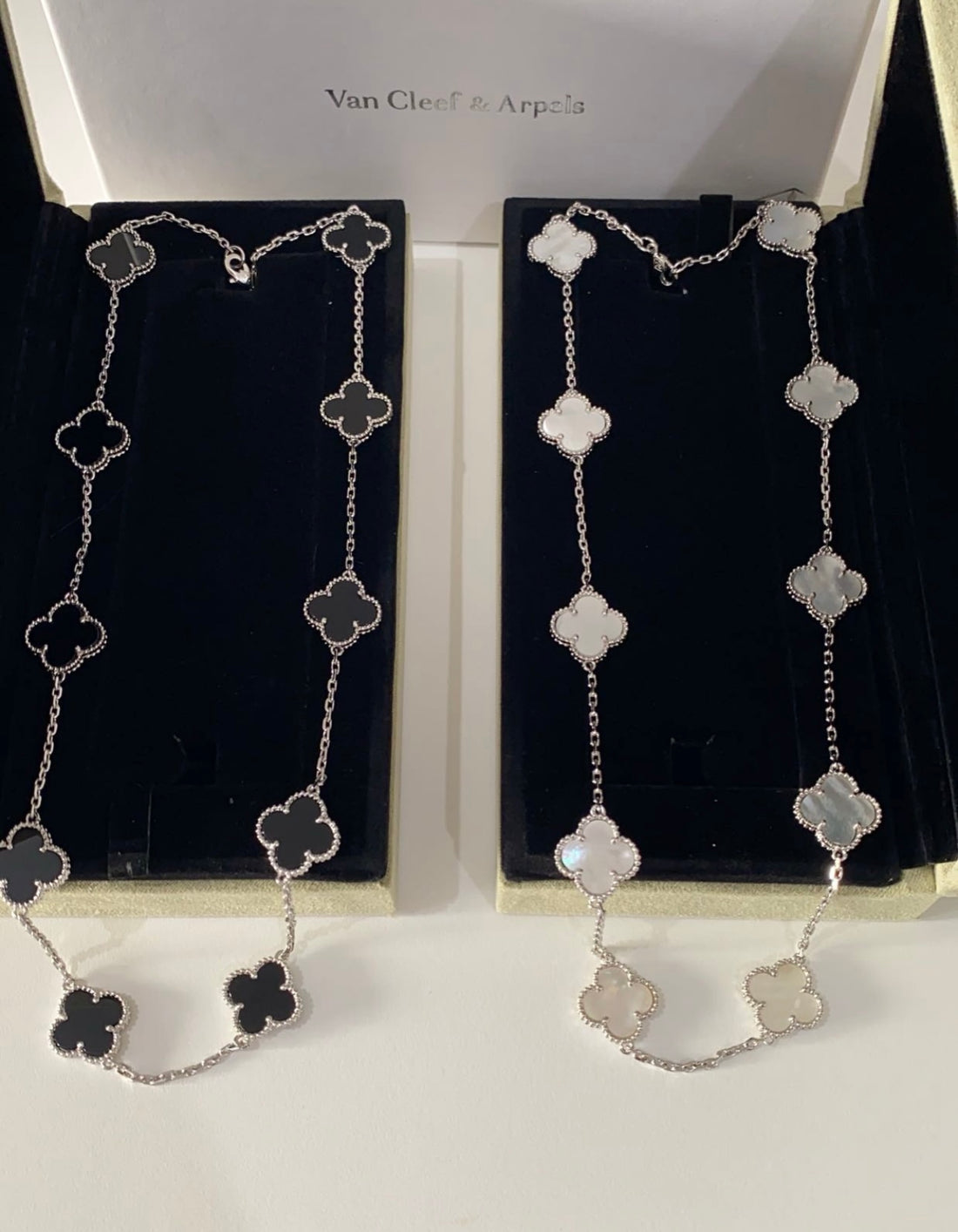 Collier VanCl*ef