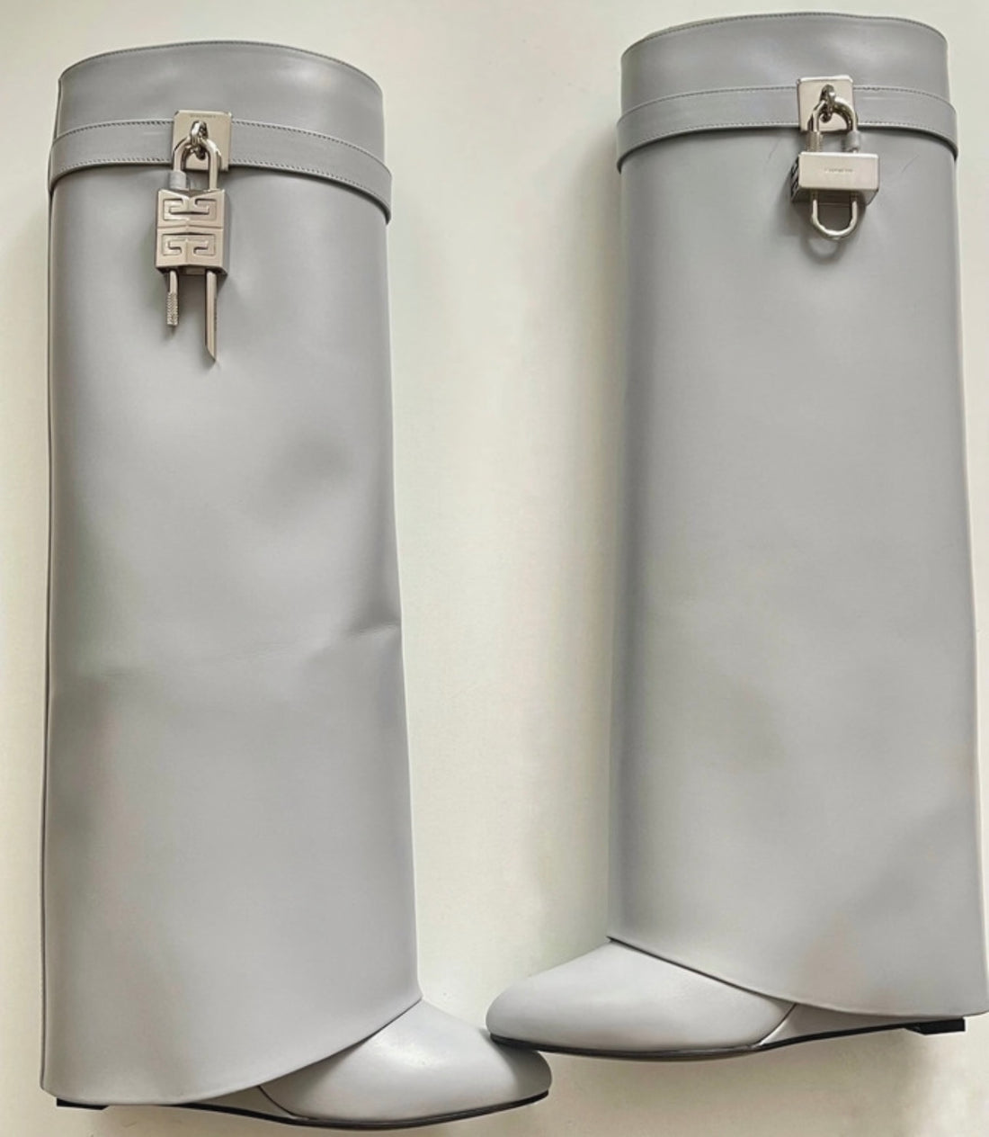 Bottes G*venchy