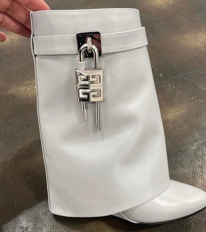 Bottes G*venchy