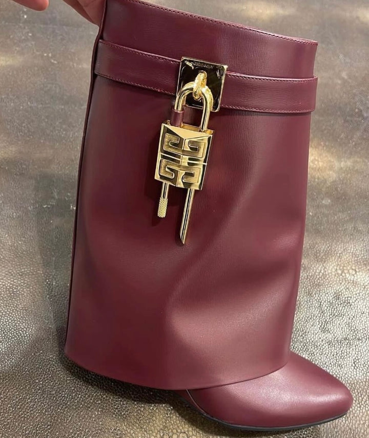 Bottes G*venchy