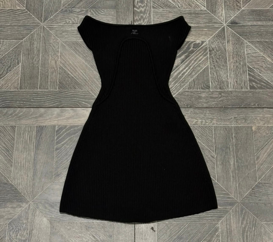 Robe Courr*ges
