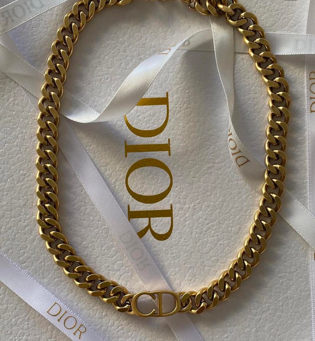 Collier Di*r