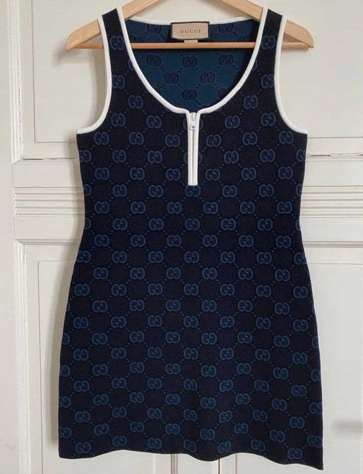 Robe G*cci