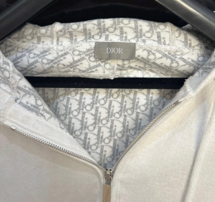 Gillet Di*r