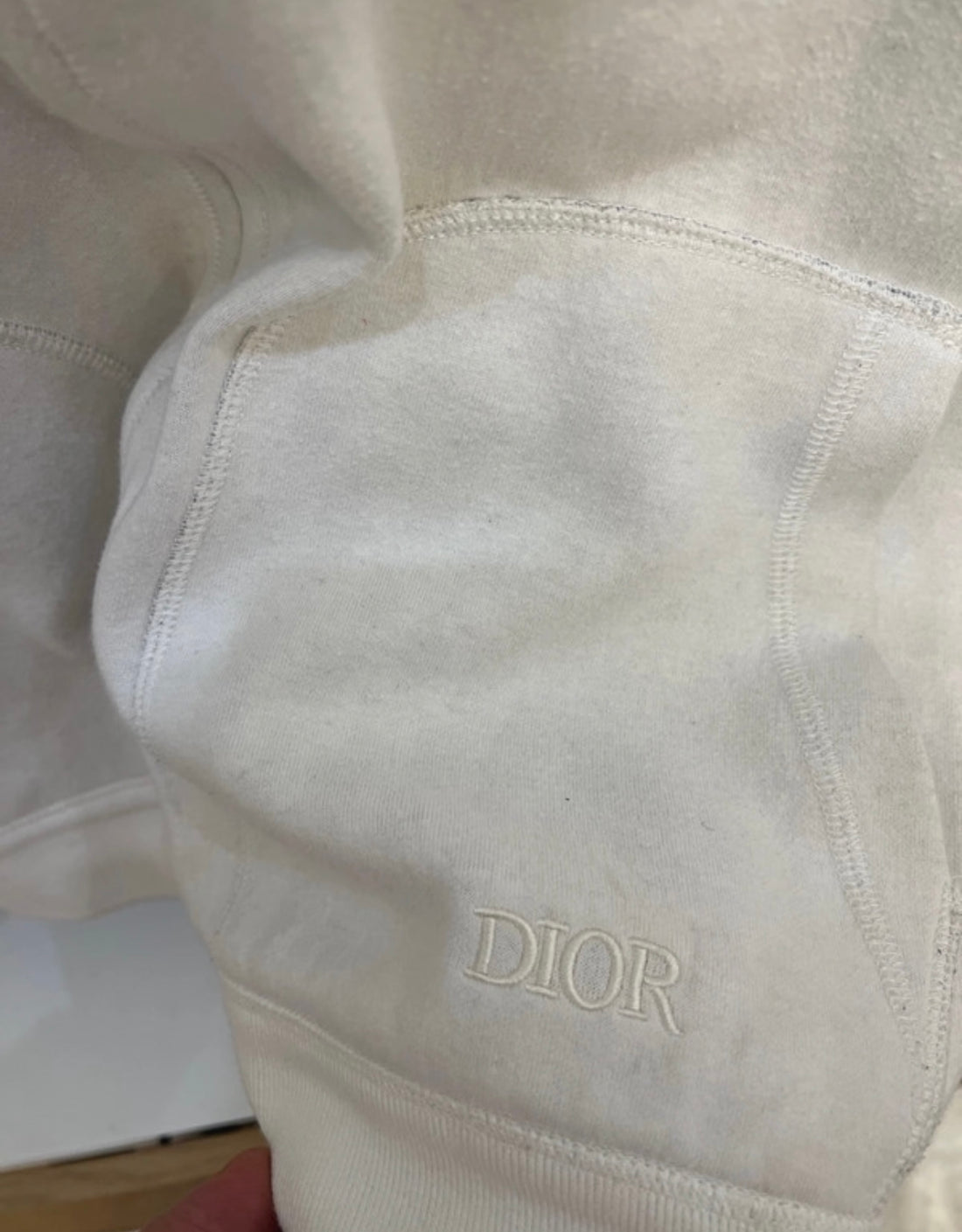 Gillet Di*r