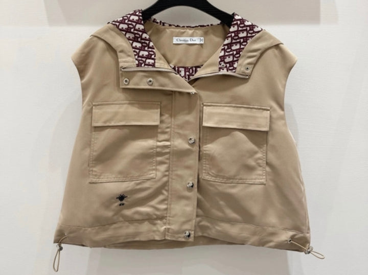 Vestes Di*r