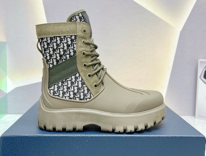 Bottes Di*r