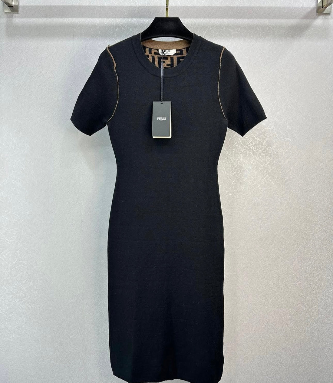 Robe F*ndi