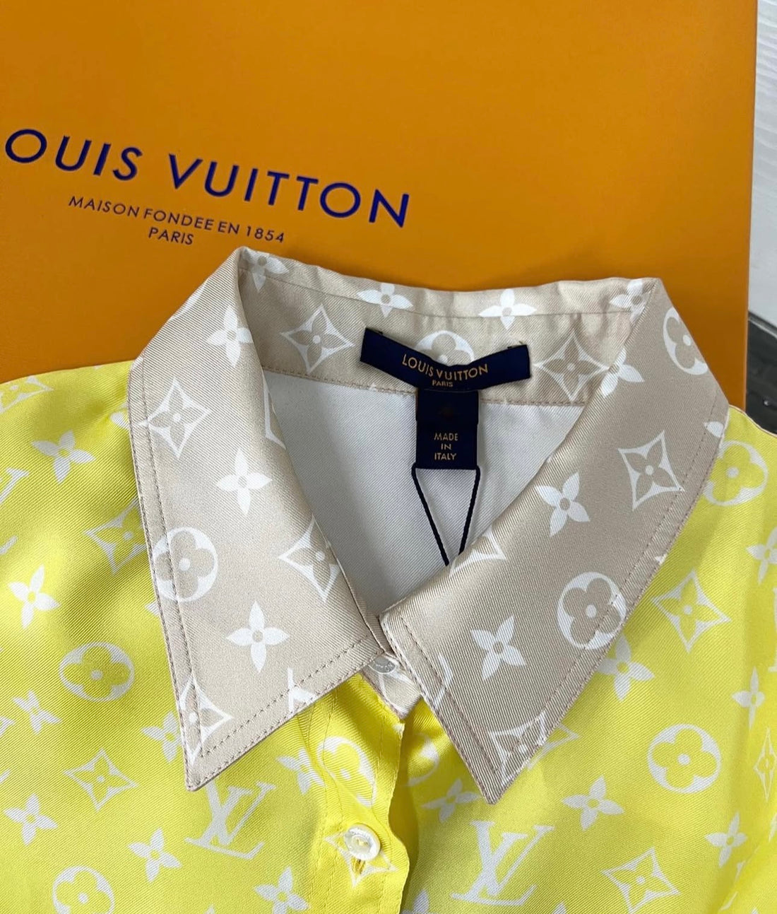 Chemise LV