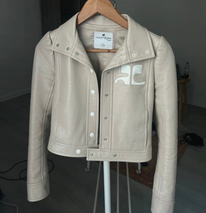 Vestes Courr*ges