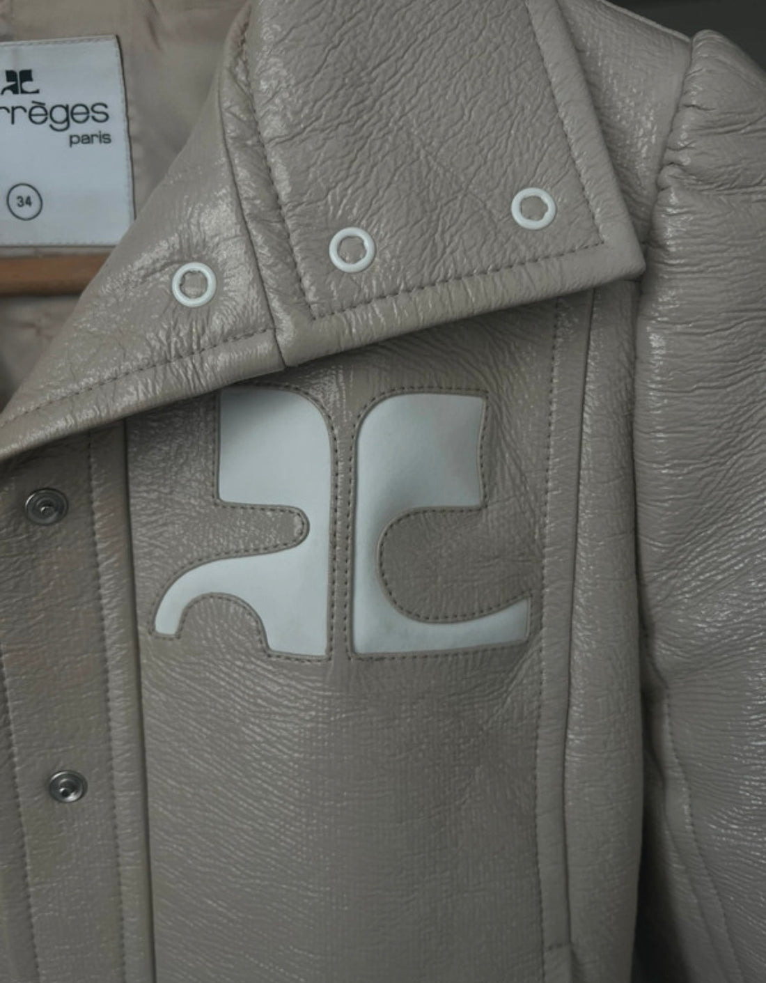 Vestes Courr*ges